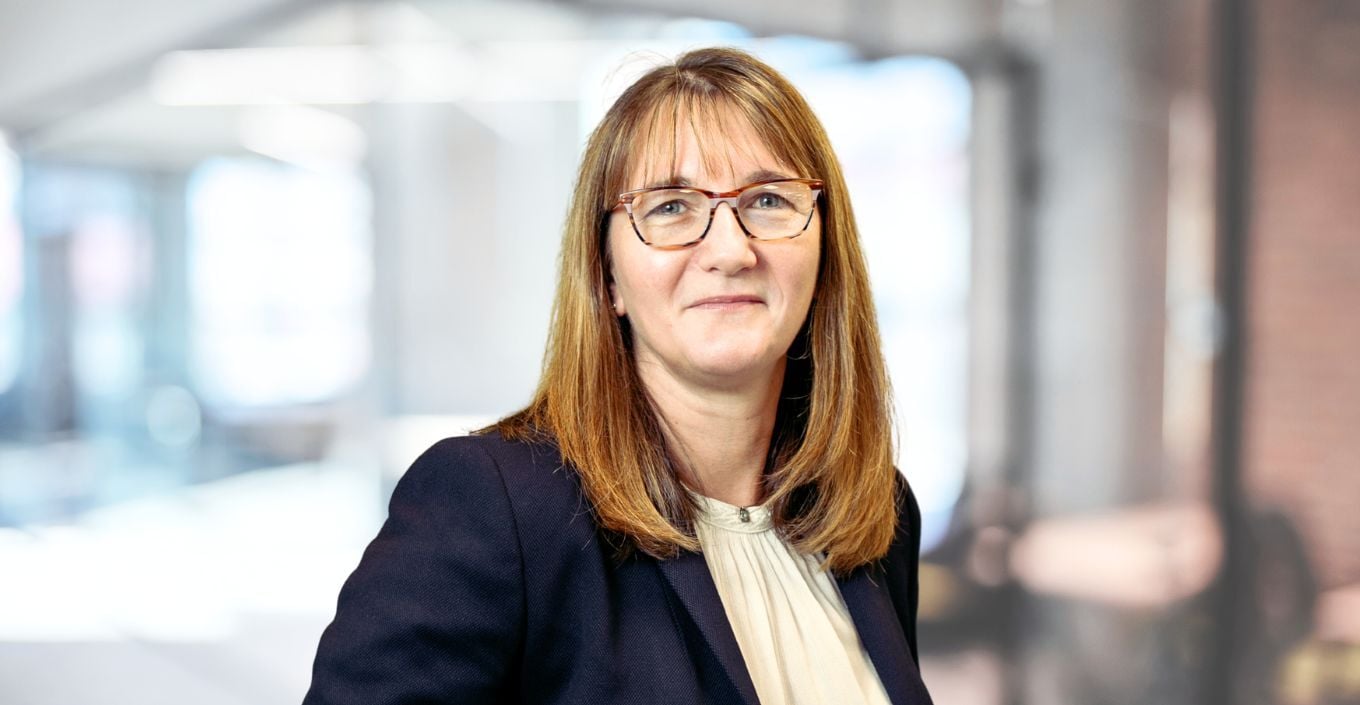 nicola-hook-1360x705