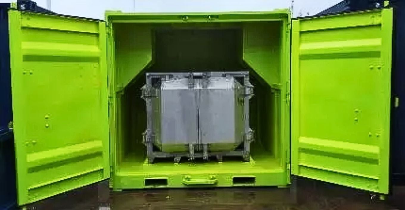 oeg-dangerous-goods-container-1360x705