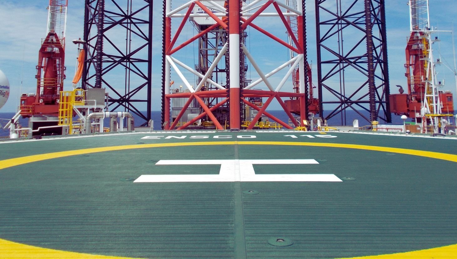 Helifuel Refueling Systems | Tailored Solutions for Aviation | OEG