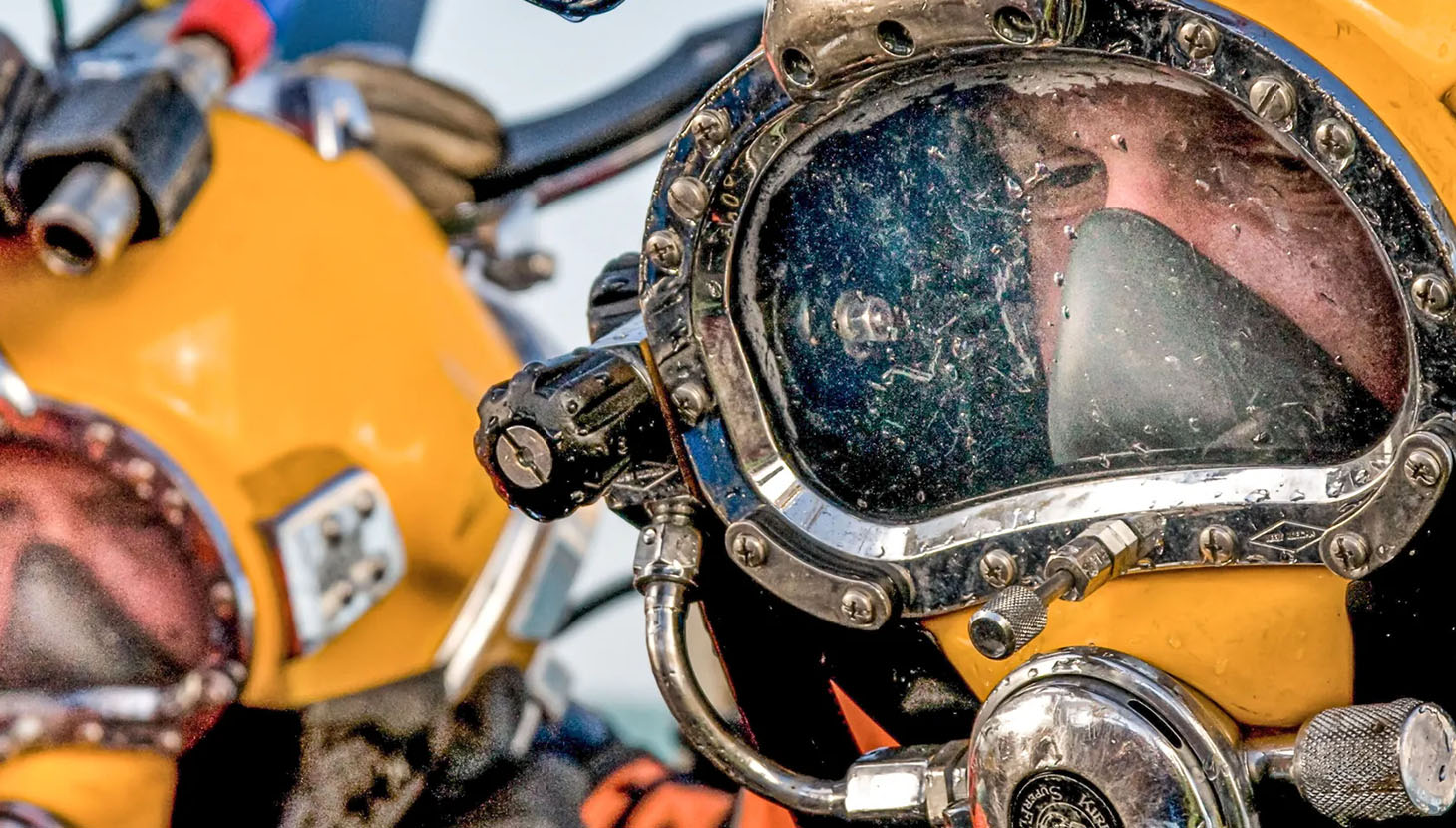 Bluestream diving
