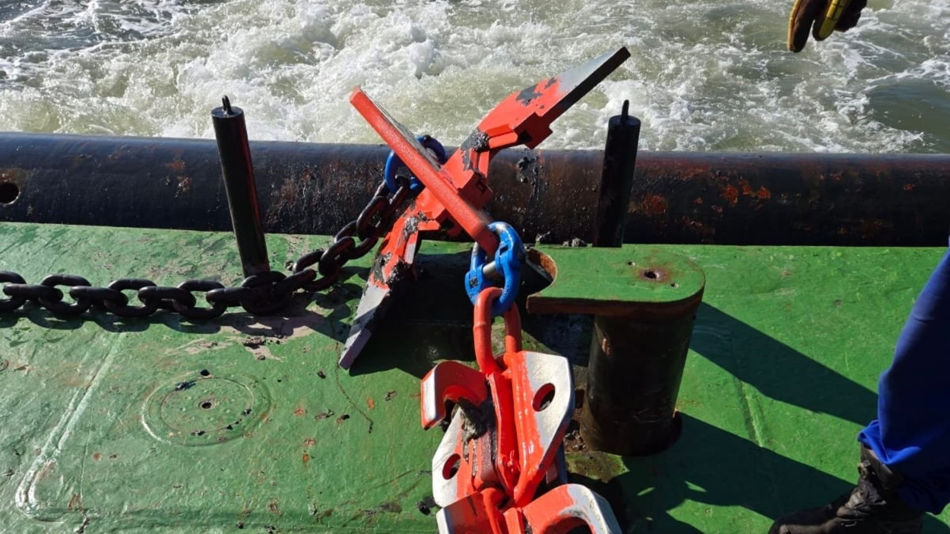 oeg-pre-lay-grapnel-run-borwin6-1920x1080-2