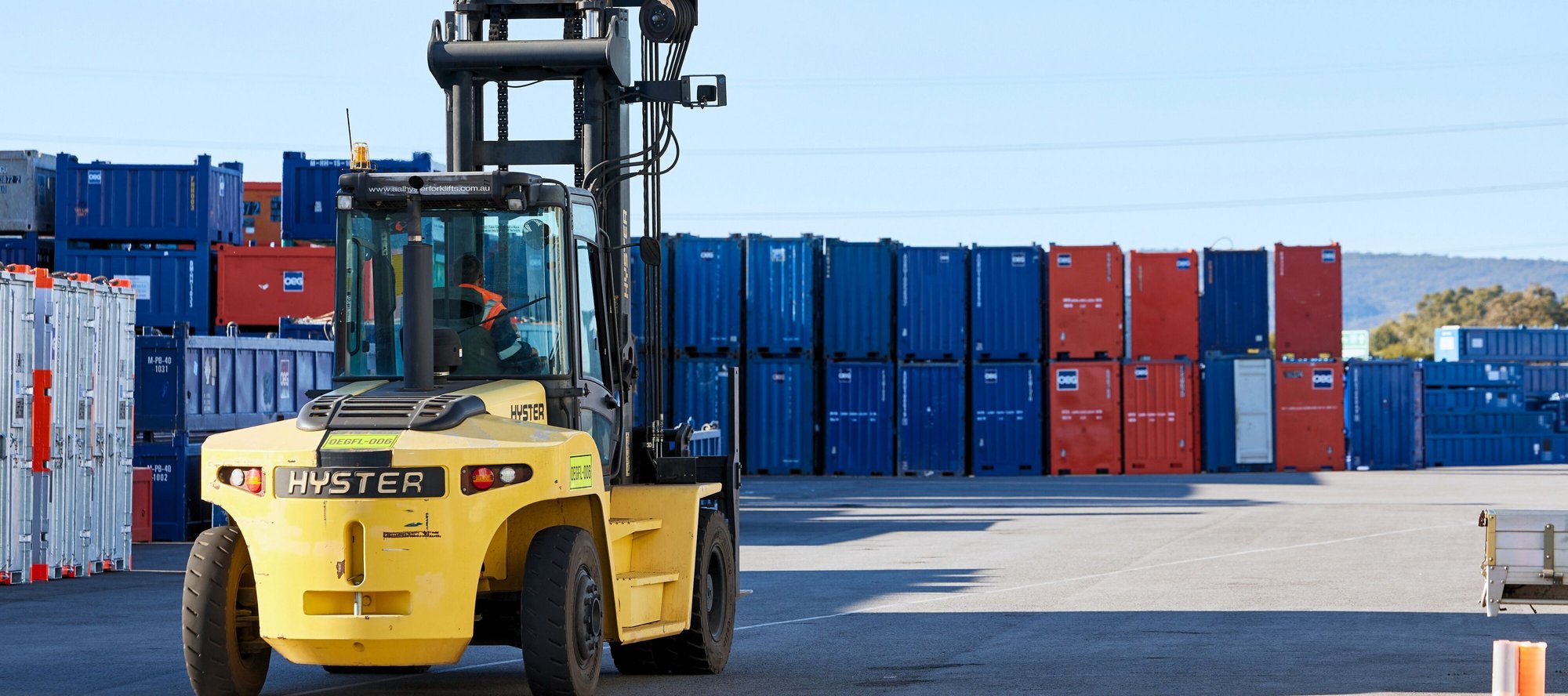 OEG-Australia-yard-containers-forklift-3600x1600